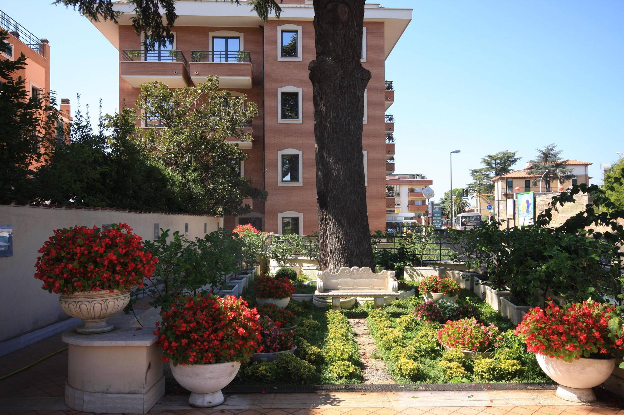 The Smooth Rome Hotel Exterior photo